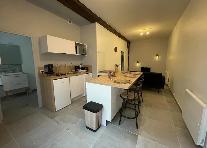 T2 Calme & Pratique A *