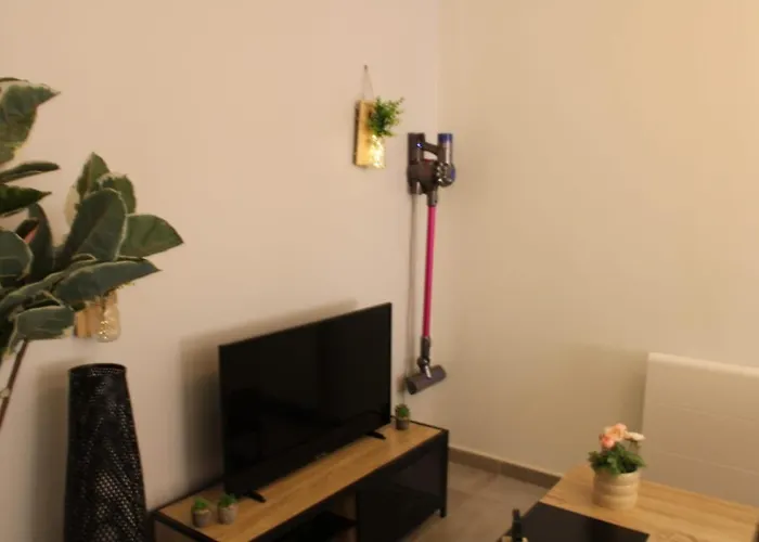 T2 Calme & Pratique A *